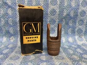 3708901 1942-1954 Chevrolet Car 1948-1955 Truck Nos Shift Lever Swivel 47 49 51 #3708901