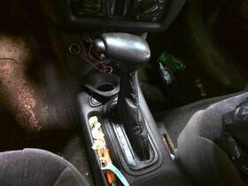 242.gm1r01 Monte Car 2001 Transmission Shift 273795