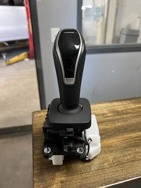 156150609 Alfa Romeo 16-23 Giulia At Automatic Transmission Shifter Gear Selector Oem