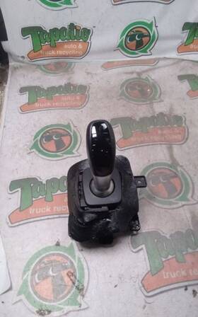 242.al1319 Alfa-romeo Stelvio 2019 Transmission Shift 3181165