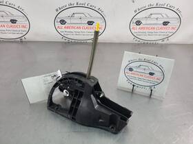 242.am1506 American Motors 2003-07 Hummer H2 Bare Transmission Shifter Assembly - Oem
