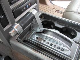 242.am1604 American Motors Hummer H2 2003-2005 Shifter Automatic Transmission