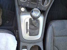 242.au1c16 Audi Q3 2016 Transmission Shift 1253855