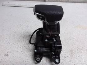 8w17133041p Audi 242.au1h23 2023 S4 Automatic Transmission Shifter Black Leather Oem Id
