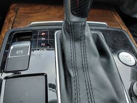 242.au1p15 Audi A6 2015 Transmission Shift 7727703