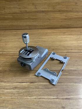 420711061a Audi Oem 2008 - 2015 R8 42 Manual Transmission Gear Shifter Housing 70k Mil