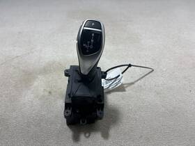 10030607-04 Bmw 2011-2015 550i F10 Automatic Transmission Gear Shifter Knob Oem
