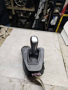 242-998486 Bmw 2007-2013 328 Series Automatic Floor Shifter With Trim Bezel