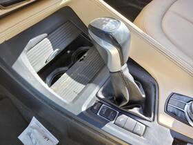 242.bm1117 Bmw X1 2017 Transmission Shift 8037549