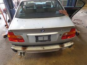 242.bm1c05 Bmw 330i 2005 Transmission Shift Assembly 9792976
