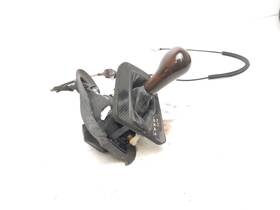 242.bm1d05 Bmw Trans Shifter For 330ci 2005