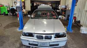 242.bm1k98 Bmw Shifter 323i 1998 Transmission Shift 1086012