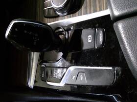 242.bm1o17 Bmw 530i 2017 Transmission Shift 869833