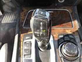 242.bm1v13 Bmw 750il 2013 Transmission Shift 876759