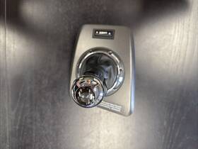 25162282123-21390 Bmw 2002-2006 M3 Smg Shifter Gear Selector Shift Trim