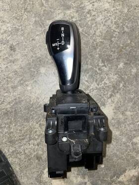 61319189118 Bmw 2011-2013 F10 535i Automatic Transmission Shifter Gear Selector Switch Oem