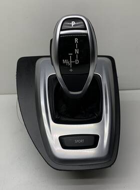 9224210 Bmw 2008-2010 E60 550i 535i 528i Lci Automatic Sport Gear Shifter Selector Oem