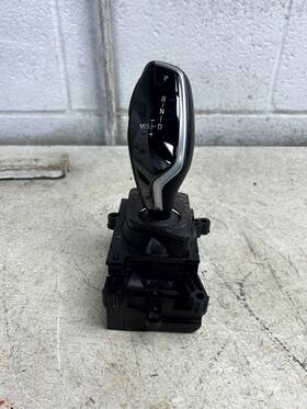 242.bm3e20 Bmw - Us Additional 2020 750i 8 Speed Automatic Transmission Shifter Black Oem Id 945874901