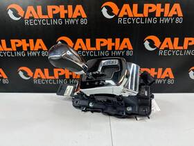 15889443 Cadillac 07 Cts Floor Shifter