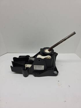 1525-6760 Chevrolet 09 Chevy Cobalt Manual Transmission 5 Speed Shift Gear Shifter Assembly 15256760