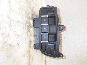 242-10132 Chevrolet 2024 Suburban 1500 Z71 Transmission Shifter 1702903