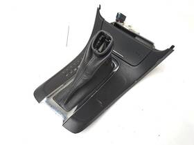 242.gm1j08 Chevrolet Trans Shifter Bezel For Malibu 2008 Oem