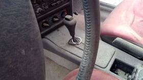 242.gm1j94 Chevrolet Shifter Beretta 1994 Transmission Shift 301006