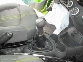 242.gm1k15 Chevrolet 15 Spark Manual Trans Floor Shifter Assembly 226520