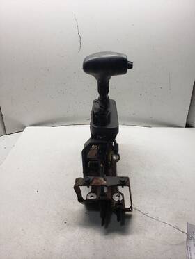 242.gm1n04 Chevrolet Monte Car 2004 Transmission Shift 1446771