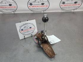 242.gm1z78 Chevrolet 1977-82 Corvette Automatic Shifter With Switch And Knob. Nice Clean Original