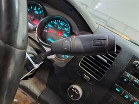 242.gm8y13 Chevrolet Transmission Shifter Assembly 2013 Silverado Truck/pickup 2500 Sku#3960454
