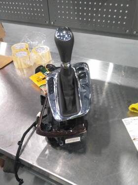 2577355 Chevrolet 2013 Malibu Automatic Transmission Shift Lever Assembly Fwd 139k