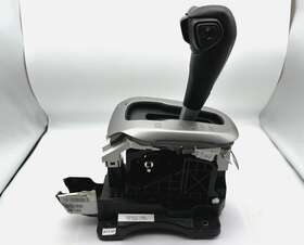 42357800 Chevrolet Oem 17-20 Sonic Auto Transmission Gear Shifter Shift Selector Knob