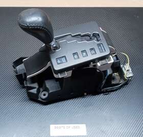 04683981ab Chrysler 2004-2008 Pacifica Automatic Shifter Assembly Used Oem 7017