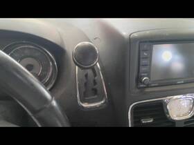 6651046 Chrysler Used Automatic Transmission Shift Lever Assembly Fits 2013 Town And Coun