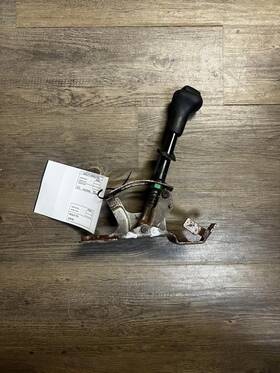 242.ch2f90 Dodge Shadow 1990 Transmission Shift 548708