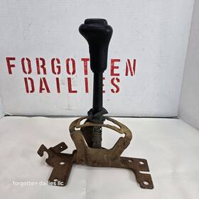 4377296 Dodge Daytona Chrysler Lebaron Automatic Shifter Assembly