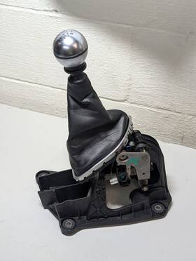 P05106150ae Dodge 2013-2016 Dart 6spd 6 Speed Manual Shifter Assembly Oem