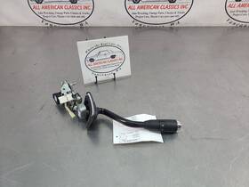 239.ch8m13 Dodge Truck 2009-18 Ram 1500 Steering Column Shifter Handle - Oem