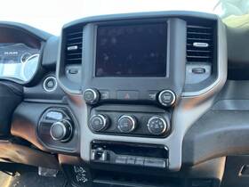 242.ch8c20 Dodge Truck Ram2500 2020 Transmission Shift 104652454