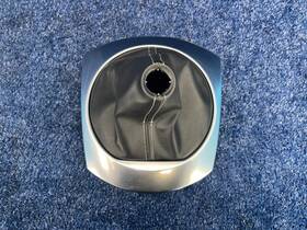 N243-64341 Fiat 2017 2020 124 Spider Manual Gear Shifter Boot And Silver Bezel Oem N24364341