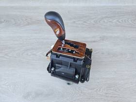 1702670101 Floor 01-04 Mercedes Slk230 Slk320 Automatic Transmission Shifter Gear Selector