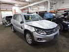 242.vw1t16 Floor Shifter 2016 Tiguan 882449