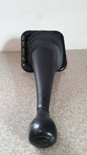 1l5z-7213-aa Ford 1999-2011 Ranger Manual Transmission Shifter Handle Lever With Boot And Knob Oe