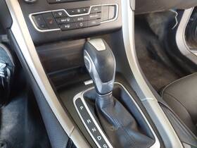 242.fd1k16 Ford Fusion 2016 Transmission Shift 1585913