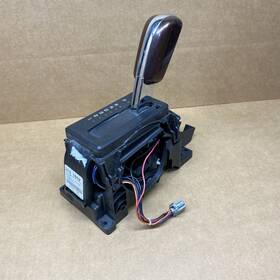 9l1p7j228basmgj Ford 2007-2014 Expedition Floor Shifter Gear Selector Wood Grain Oem