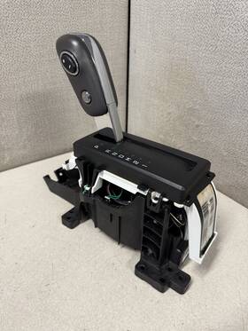 Bl3p-7j228-ef37y7 Ford 2011-2014 F150 F-150 Automatic Transmission Gear Shift Assembly Floor