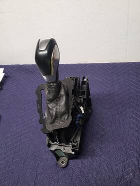 Bv6p-7k004-md3ja6 Ford 2012-2014 Focus Se Automatic Transmission Gear Shift Shifter Lever Oem