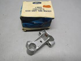C3uz-7317-a Ford 63 64 Econoline Gear Shift Tube Bracket