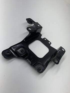 K862a Ford 2014-2018 Focus Transmission Insulator Mount Cover Plate Oem Part #